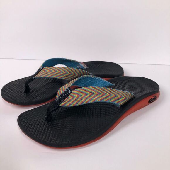 Chacos Flip Vibe EcoThread Flip Flops Thong Sandals Rainbow Chevron Size 7 - Picture 1 of 10